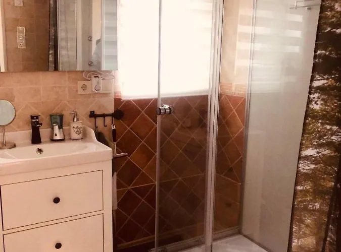 شقة Larix Matra Vendeghaz *